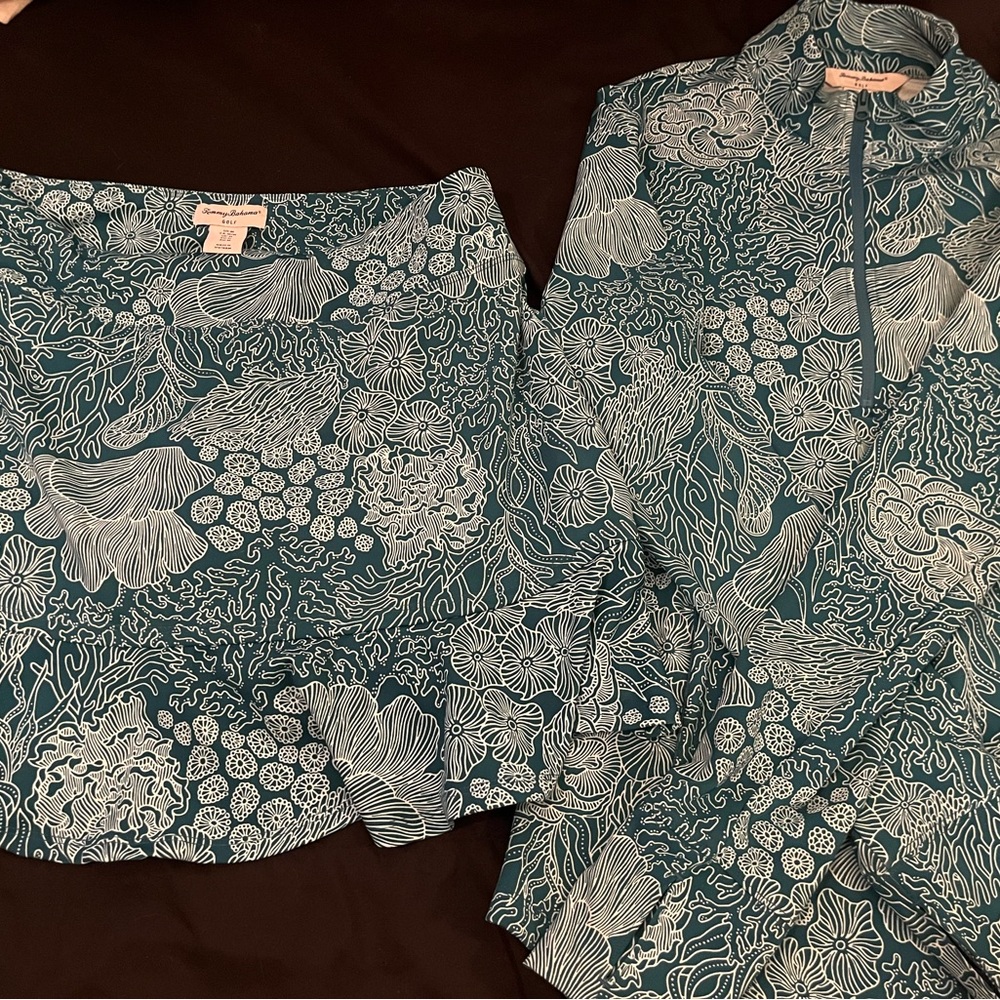 Tommy Bahama Teal and White Patterned Golf Shirt